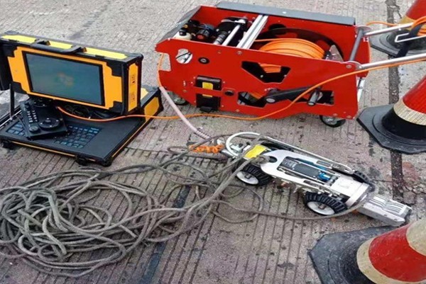 类乌齐CCTV管道检测机器人